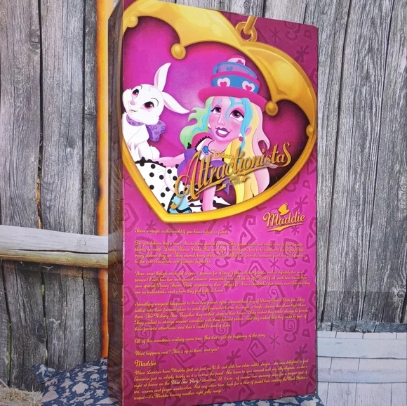Disney Attractionista Mad Hatter Tea Cup Ride Maddie Doll Disneyland Collectible - Picture 3 of 6